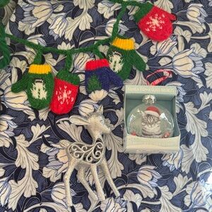 NWT Festive Holiday Santa Paws Glass Ornament Bauble with Mittens and Reindeer